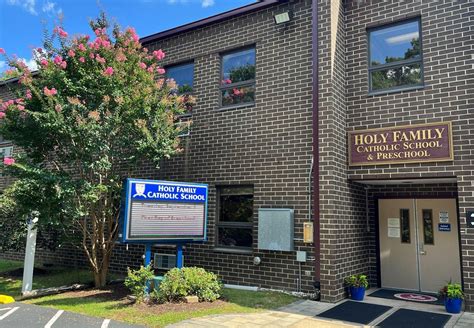 holy family catholic school idaho.